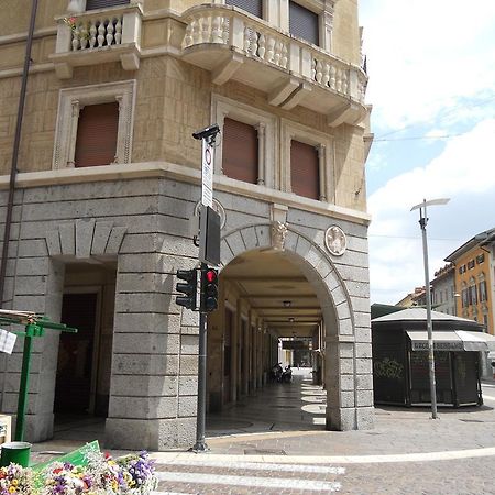 Apartment Bergamo Centro Storico 部屋 写真